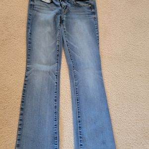 American Eagle jeans Size 4 medium wash